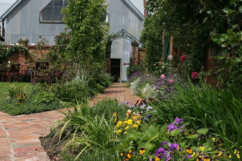 Hotel Cleveland Winery