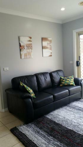 Numurkah Self Contained Apartments - The Mieklejohn