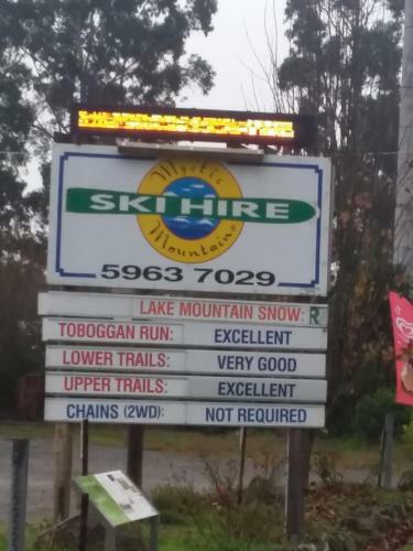 Hostal Oaktree Guest House