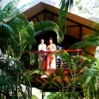 Hotel Crab Claw Island