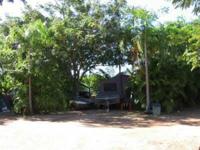Hotel Crab Claw Island