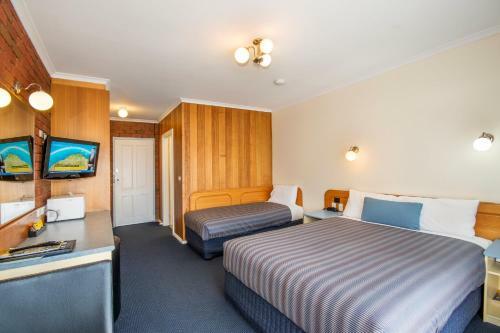 Torquay Tropicana Motel