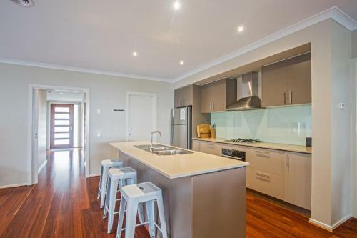 Nautical Rise Torquay