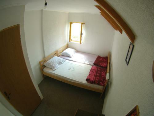 Hostal Guesthouse Letnja Basta
