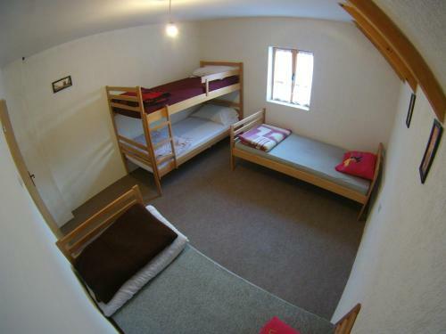 Hostal Guesthouse Letnja Basta