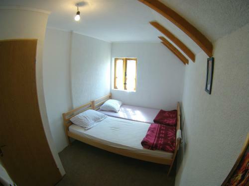 Hostal Guesthouse Letnja Basta