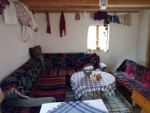 Hostal Guesthouse Letnja Basta