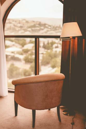 Shirvan Hotel & Spa