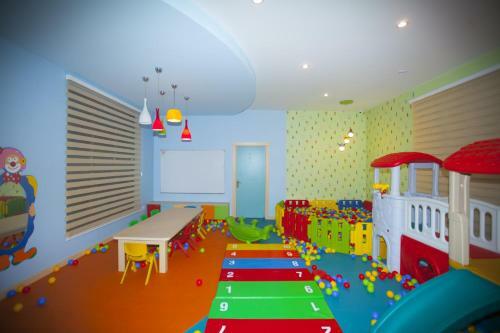 Shirvan Hotel & Spa