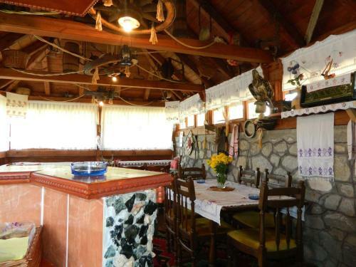 Lodge Guesthouse Sadrvan Ravne