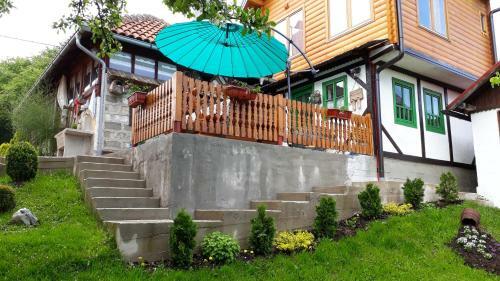 Lodge Guesthouse Sadrvan Ravne