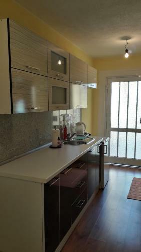 Bed & Breakfast Rooms & Apartment Jozi?