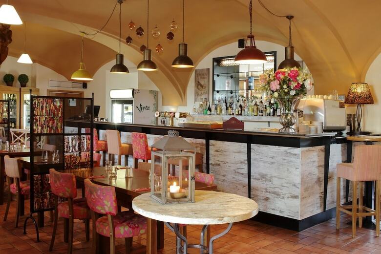 Hotel Chvalsk� Tvrz