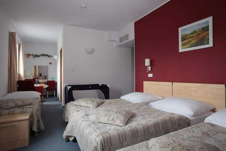Hotel Chvalsk� Tvrz