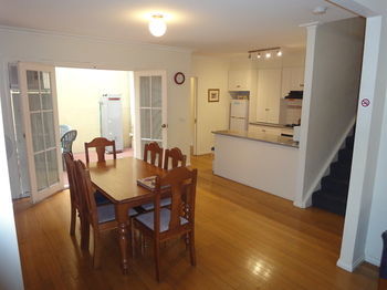 Hotel Moonee Valley Views Apartments