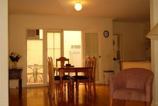 Hotel Moonee Valley Views Apartments
