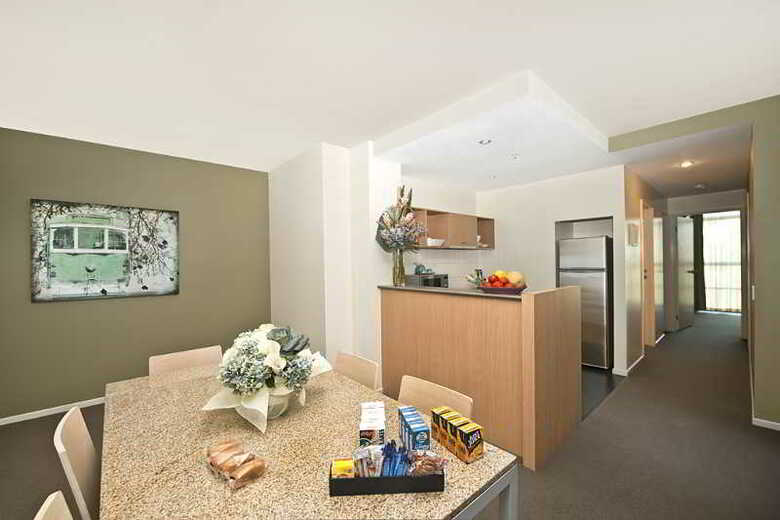 Hotel Quest Flemington Serviced Apartments