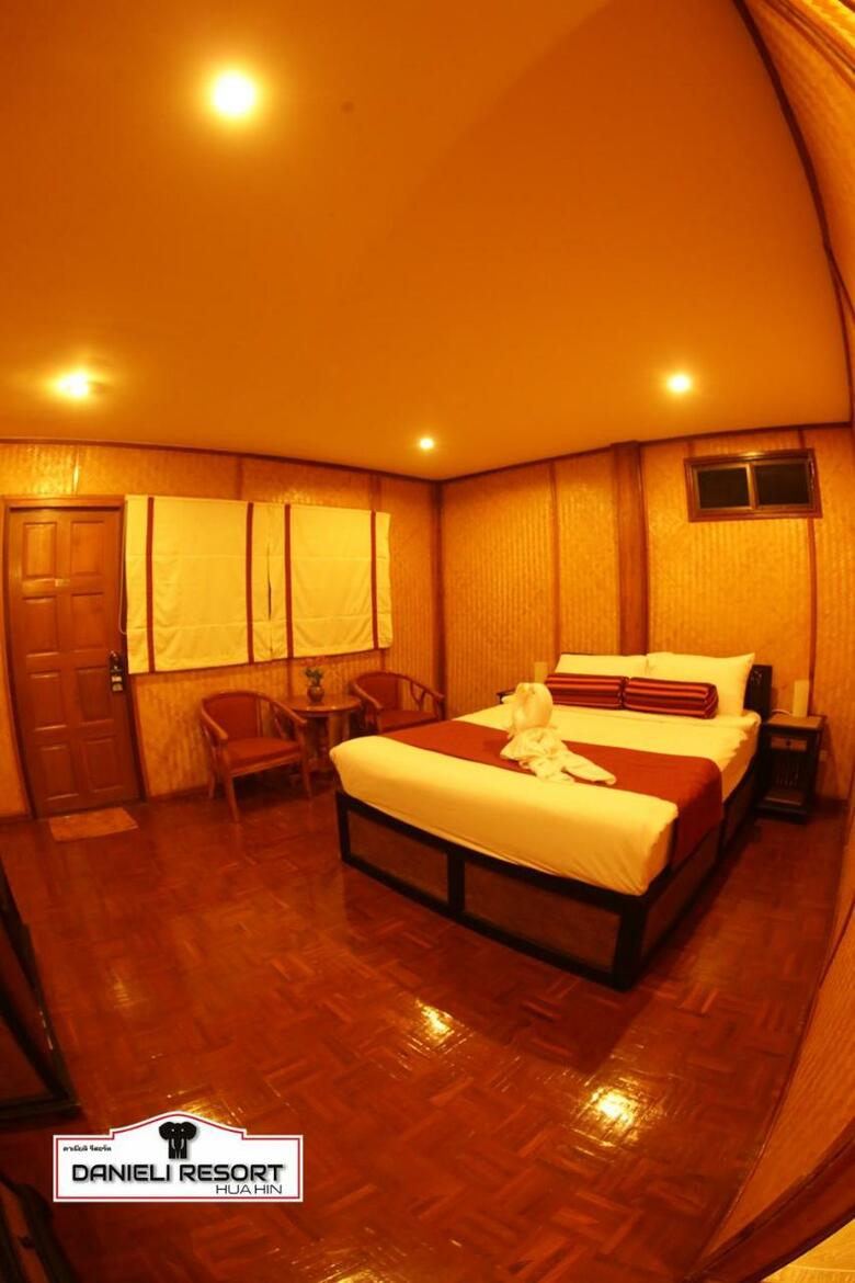 Hotel Jaidee Resort