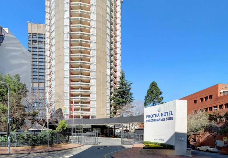 Protea Hotel Parktonian All Suite
