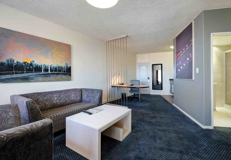 Protea Hotel Parktonian All Suite