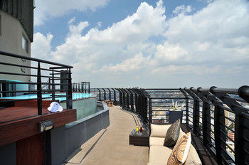 Protea Hotel Parktonian All Suite