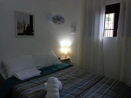 Casa Do Mochileiro Airport Hostel
