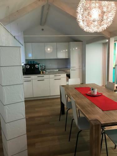 Hostal S&s Osttor (sleep&smile Osttor)
