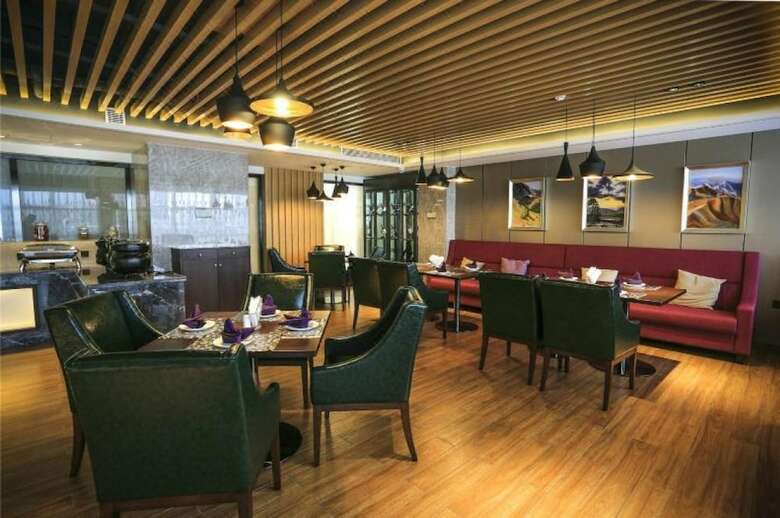 Parkside Plaza Hotel ? Baiyin