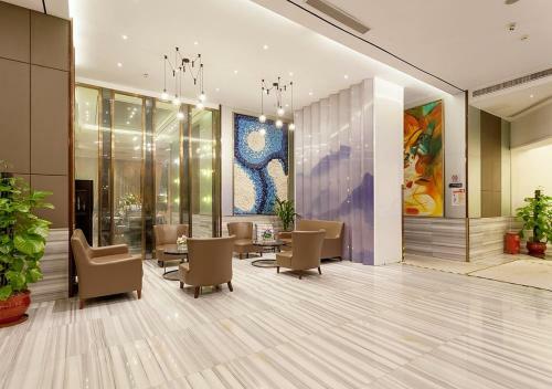 Fuqing Golden Eagle Days Hotel
