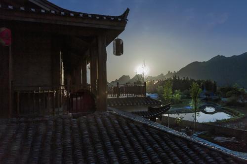 Hostal Zhang Jiajie Tujia Ethnic Guesthouse