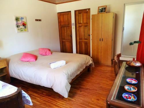 Hostal De La Tierra Ecohouse Farm