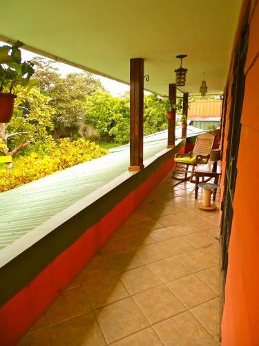 Hostal De La Tierra Ecohouse Farm