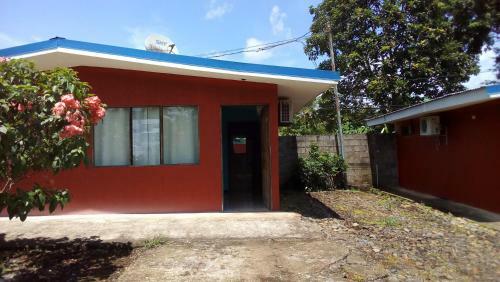 Hotel Cabinas El Tropico