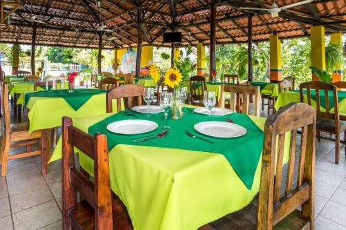Hotel Rancho Le�n