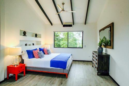 Villa Komodo At Cactus Blue