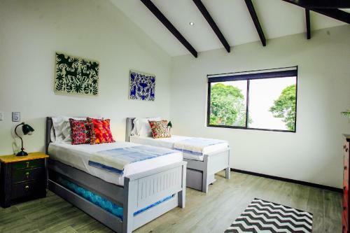 Villa Komodo At Cactus Blue