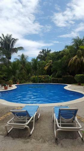 Hotel Mal Pais Surf Camp