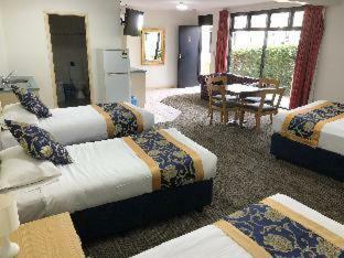 Hotel Jacksons Motor Inn