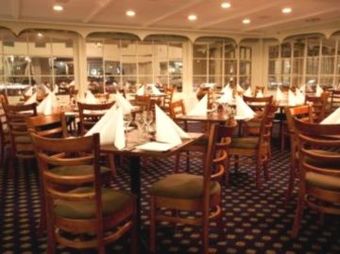 Hotel Adelaide Royal Coach