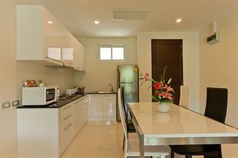 Hotel Taipan Resort & Condominium