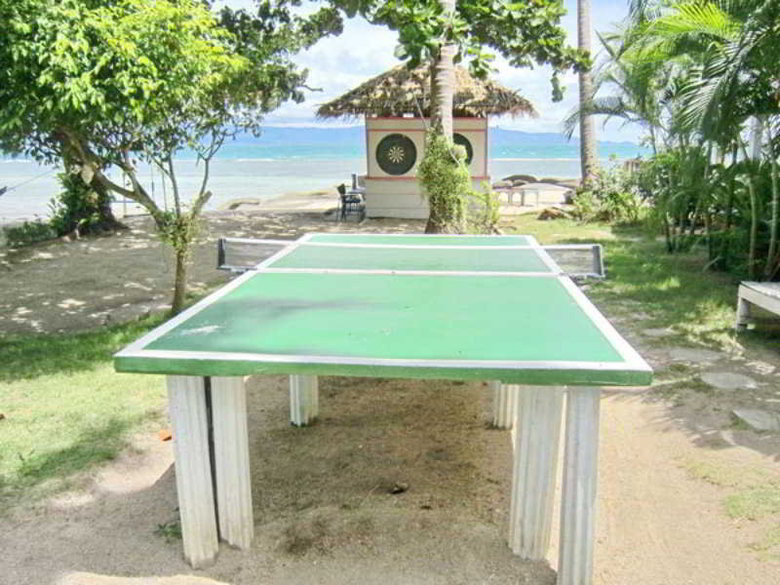 Hotel Thaniza Beachfront Resort