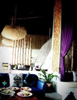 Hotel Bay Lounge & Resort