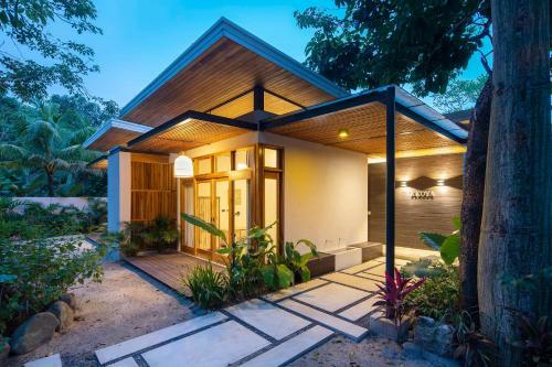 Luxury Beachfront Villa Akoya