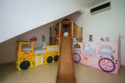 Eden Apartments