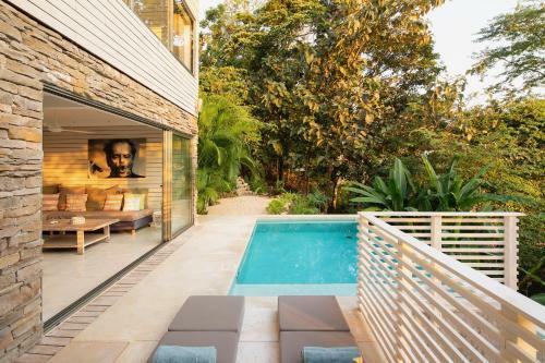 Panavision Villas