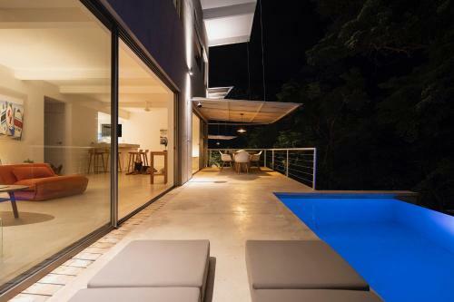 Panavision Villas