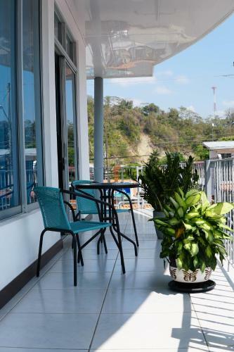 Hotel Puerta Del Cielo Quepos
