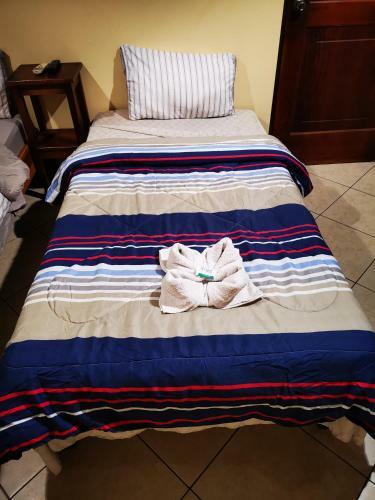 Hostal Cabinas Confort Puntarenas