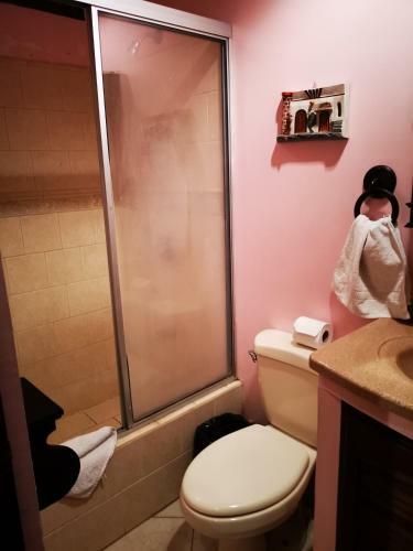 Hostal Cabinas Confort Puntarenas