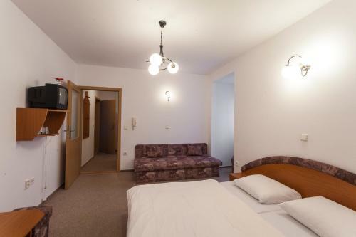 Hotel Adr?pach